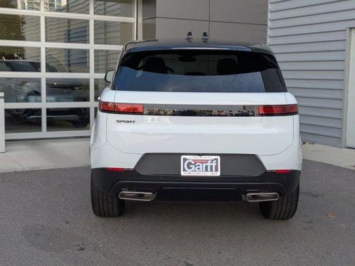 2025 Land Rover Range Rover Sport P360 SE