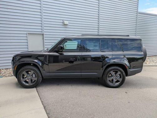 2025 Land Rover Defender P300 S