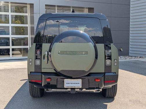 Woolstone Green 2026 Land Rover Defender P400 X