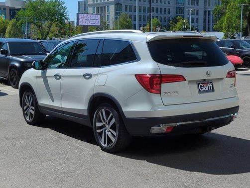 2017 Honda Pilot Elite