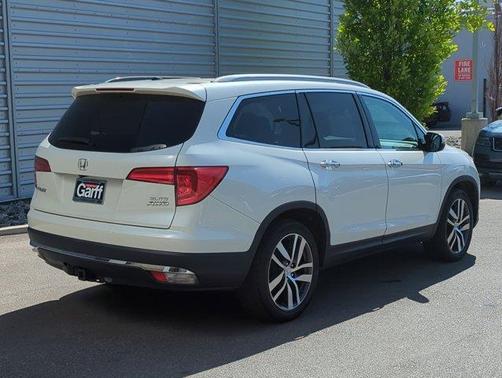 2017 Honda Pilot Elite