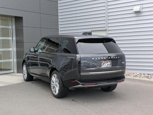 2023 Land Rover Range Rover P400 SE