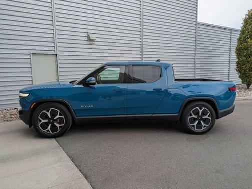 2022 Rivian R1T Adventure Package
