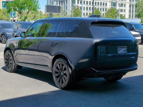 2025 Land Rover Range Rover P530 SE 7 Seat