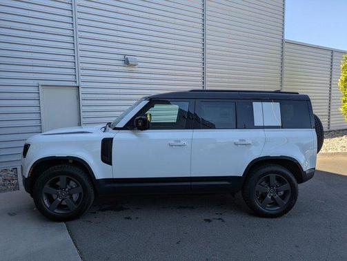 2025 Land Rover Defender P300