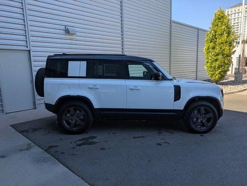 2025 Land Rover Defender P300