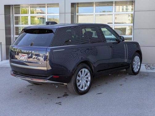 2023 Land Rover Range Rover P400 SE