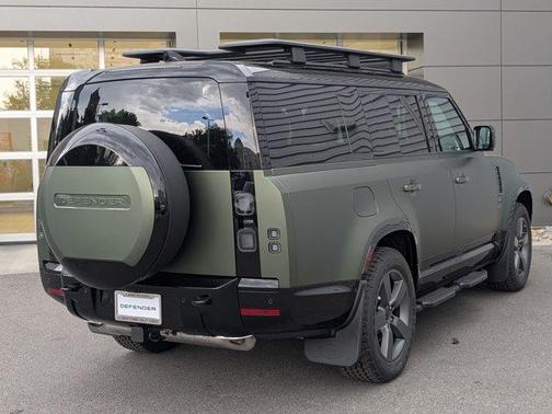 Woolstone Green 2026 Land Rover Defender P400 X-Dynamic SE