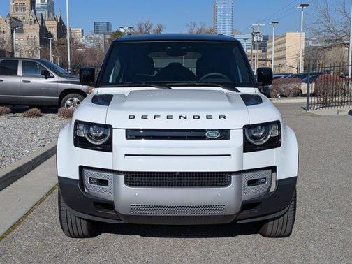 2025 Land Rover Defender P400 S