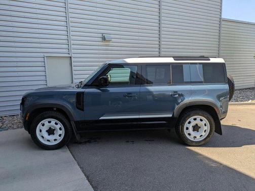 2025 Land Rover Defender P400 S