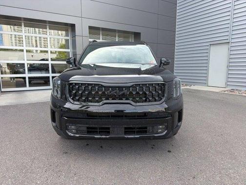 Ebony Black 2025 Kia Telluride SX-Prestige X-Line