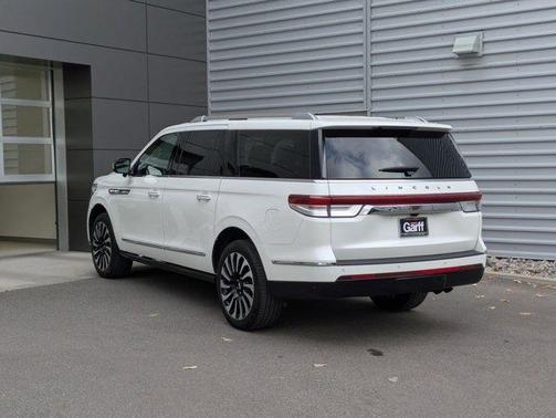 2024 Lincoln Navigator L Black Label