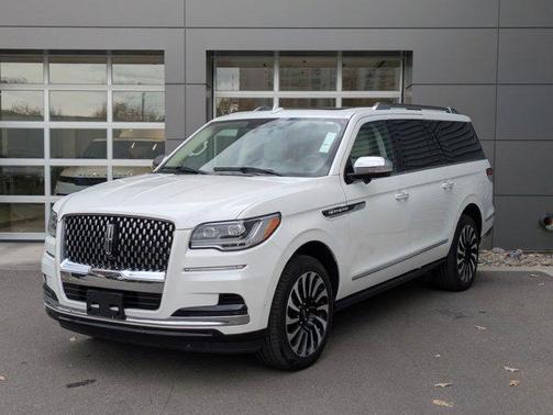 2024 Lincoln Navigator L Black Label