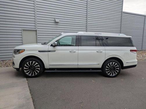 2024 Lincoln Navigator L Black Label