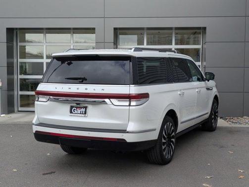 2024 Lincoln Navigator L Black Label