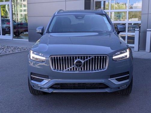 Thunder Gray Metallic 2023 Volvo XC90 B6 Ultimate 6-Seater