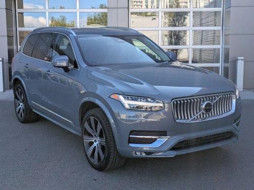 Thunder Gray Metallic 2023 Volvo XC90 B6 Ultimate 6-Seater
