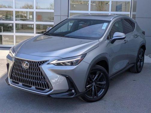 2024 Lexus NX 450h+ Luxury
