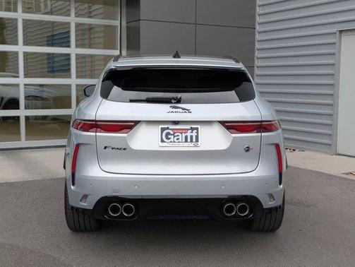 2022 Jaguar F-PACE SVR