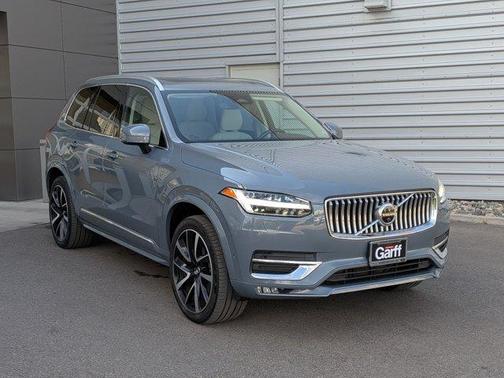 Thunder Gray Metallic 2023 Volvo XC90 B6 Plus 7-Seater