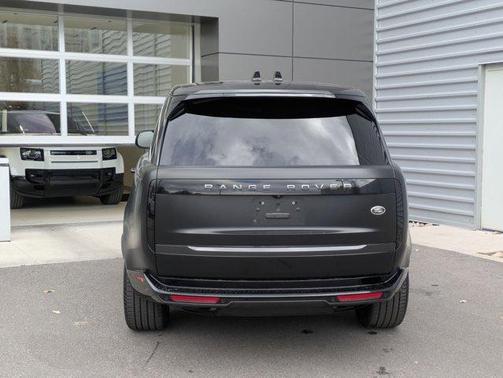 2023 Land Rover Range Rover Autobiography