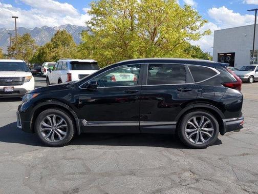 Crystal Black Pearl 2022 Honda CR-V Touring