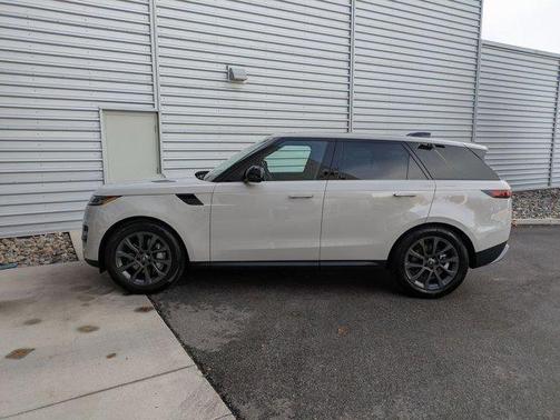 2025 Land Rover Range Rover Sport P360 S
