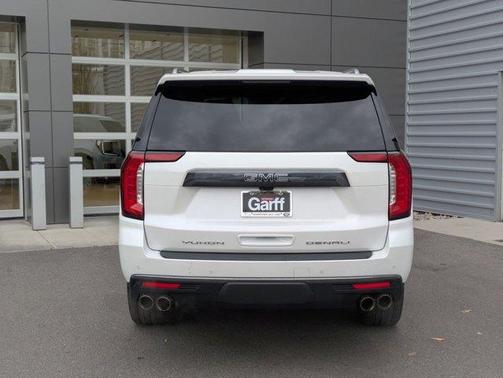 2023 GMC Yukon XL Denali Ultimate