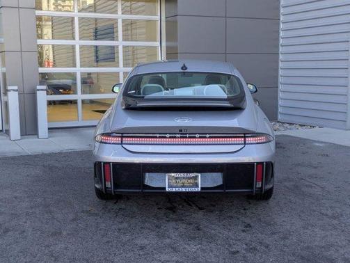 2023 Hyundai IONIQ 6 SEL