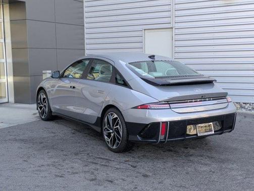 2023 Hyundai IONIQ 6 SEL