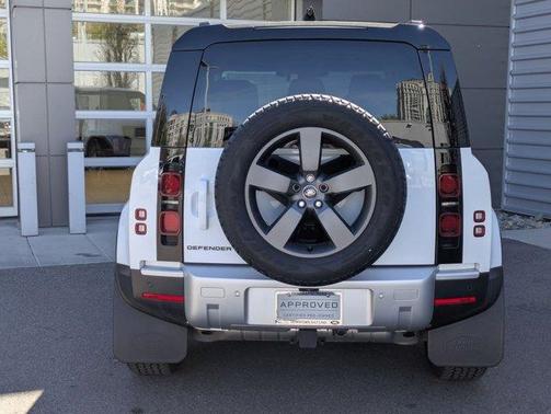 Fuji White 2025 Land Rover Defender P300