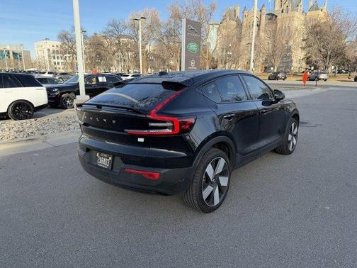 2022 Volvo C40 Recharge Pure Electric P8 Ultimate