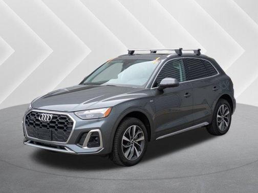 2023 Audi Q5 45 S line Premium Plus