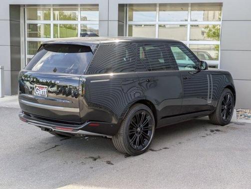 2025 Land Rover Range Rover P530 Autobiography