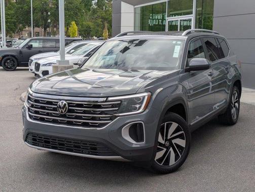Pure Gray 2025 Volkswagen Atlas 2.0T SEL