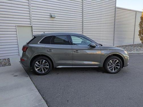 2023 Audi Q5 45 S line Premium Plus