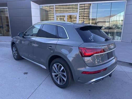 2023 Audi Q5 45 S line Premium Plus