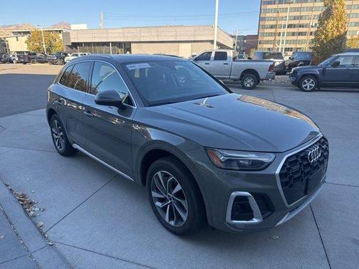 2023 Audi Q5 45 S line Premium Plus