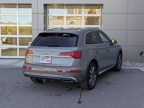 2023 Audi Q5 45 S line Premium Plus