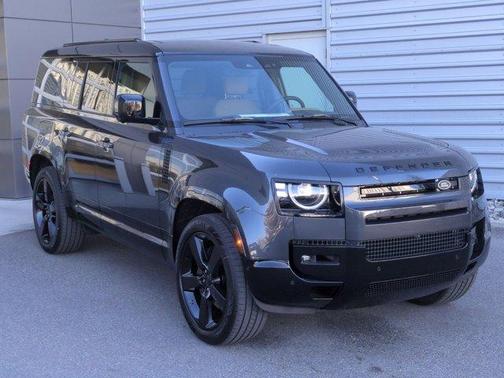 2026 Land Rover Defender P400 X-Dynamic SE