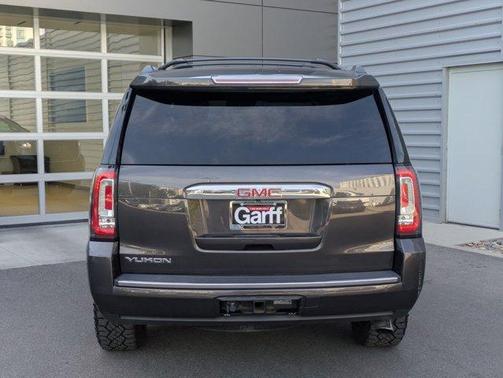 2017 GMC Yukon Denali