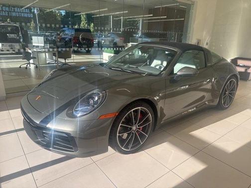 2023 Porsche 911 4S
