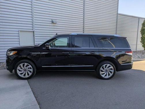 2024 Lincoln Navigator L Reserve