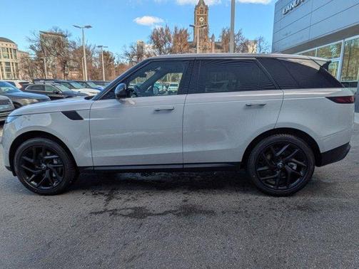 2025 Land Rover Range Rover Sport P360 SE