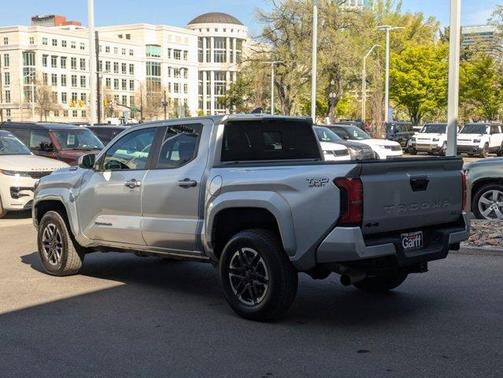 2024 Toyota Tacoma Hybrid TRD Sport Hybrid