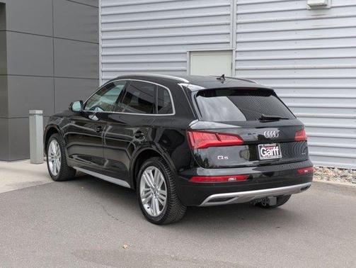 2020 Audi Q5 40 Premium Plus