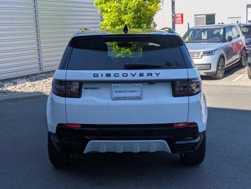 Fuji White 2026 Land Rover Discovery Sport LANDMARK