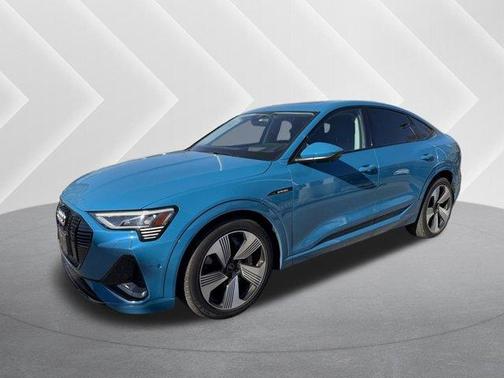 2021 Audi e-tron Prestige