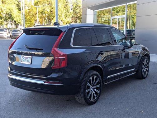 2023 Volvo XC90 B6 Plus 7-Seater
