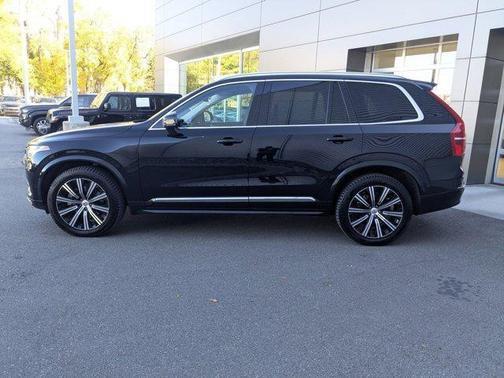 2023 Volvo XC90 B6 Plus 7-Seater